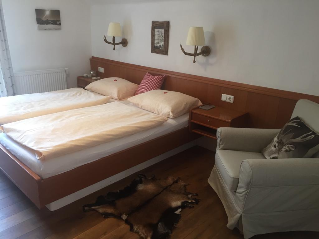 Gastehaus Jochberg Hotel Bagian luar foto